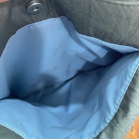 Baggallini Nylon Grey Crossbody Adjustable Bag - Picture 12 of 14